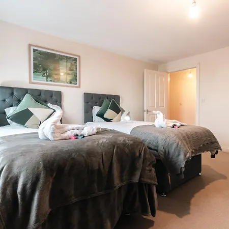 Best Price! - Huge 3 Bed 2 Bath City Centre Top Floor Apartment, Up To 10 Guests - Free Secure Parking - Smart Tv - Singles Or King Size Beds Southampton Esterno foto
